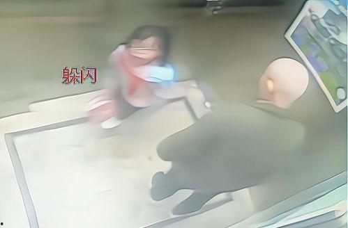 坏爷爷在线视频,揭秘网络恶搞视频背后的故事