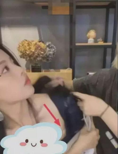 解开内衣在线视频播放,在线视频带你领略时尚魅力